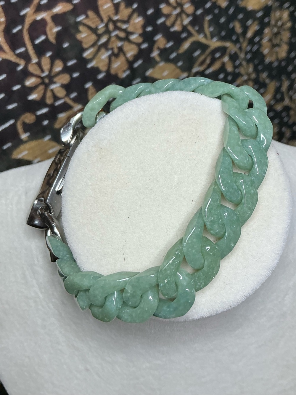 Jadeite Linked Chain Bracelet with Metal Enclusure 6.75”